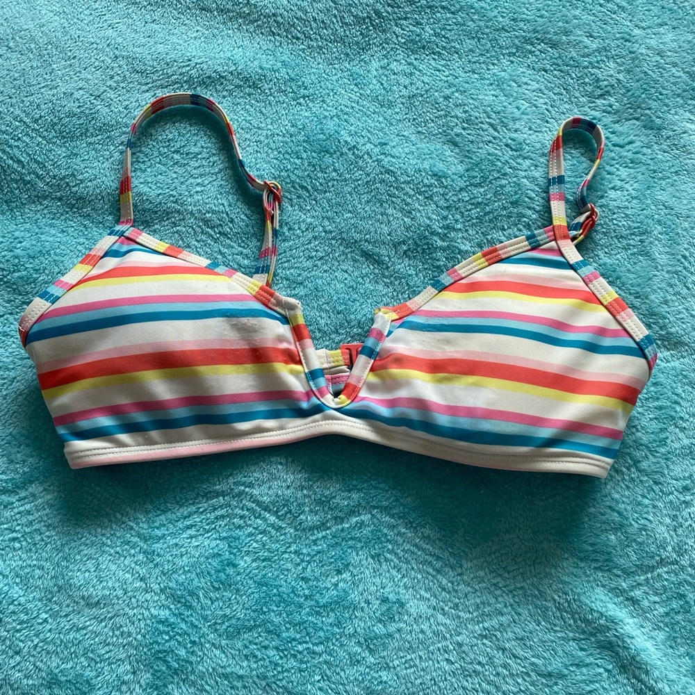 Aeropostale bikini top.